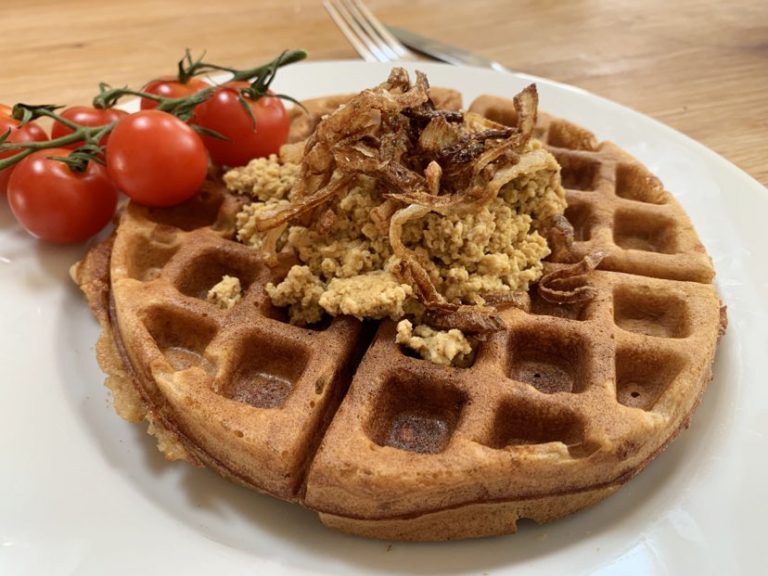 Read more about the article FOODIE CHATTER: ALL HAIL THE MIGHTY WAFFLE